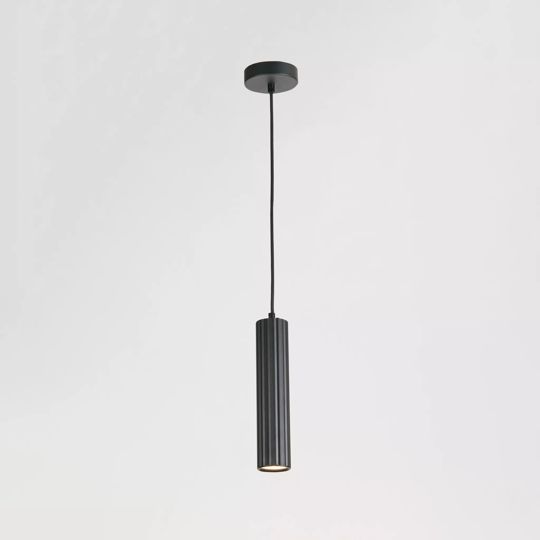 Anna  25cm Svart