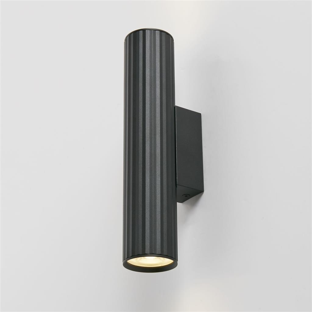 Anna 2 Black